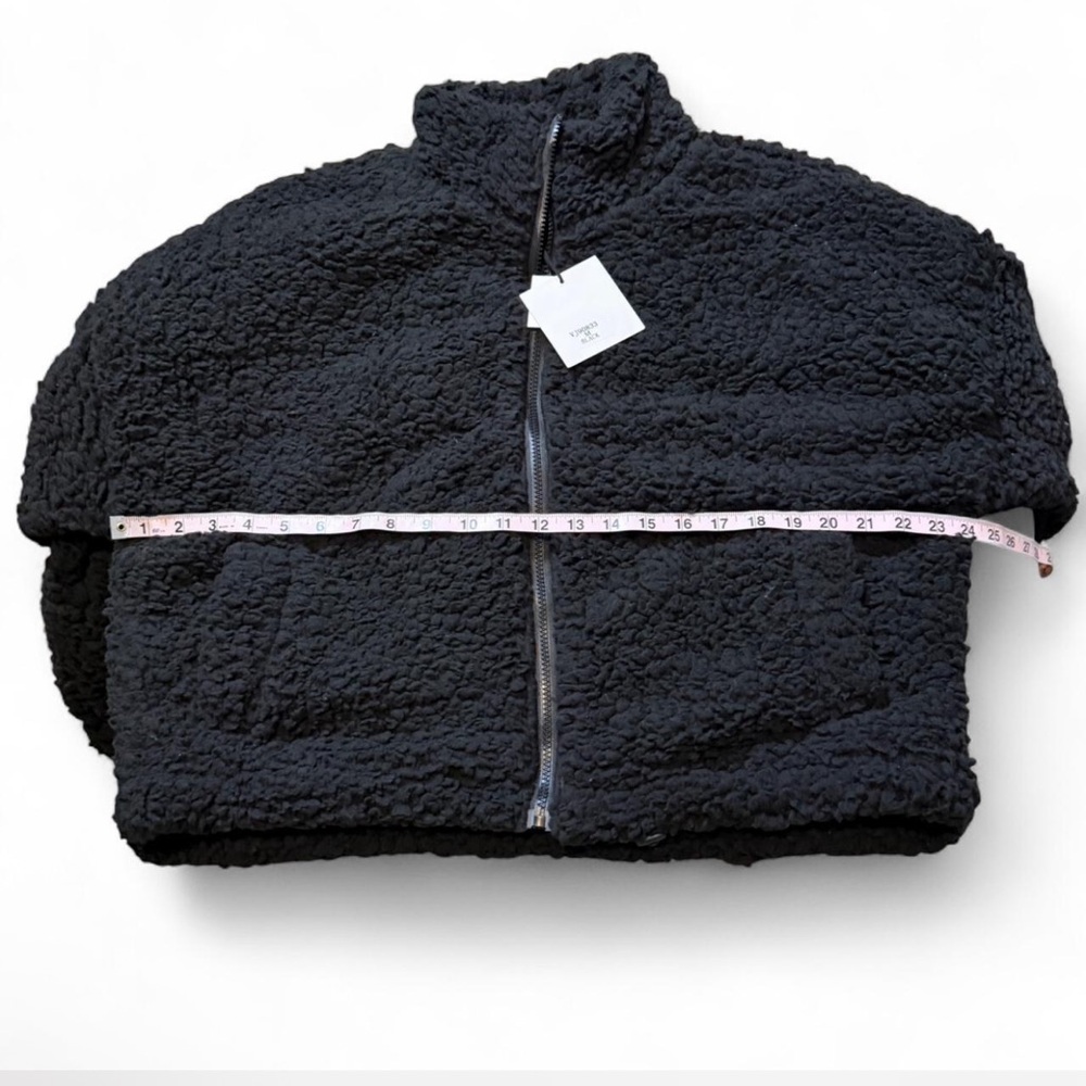 Fuzzy Teddybear Jacket‎ - Picture 12 of 13